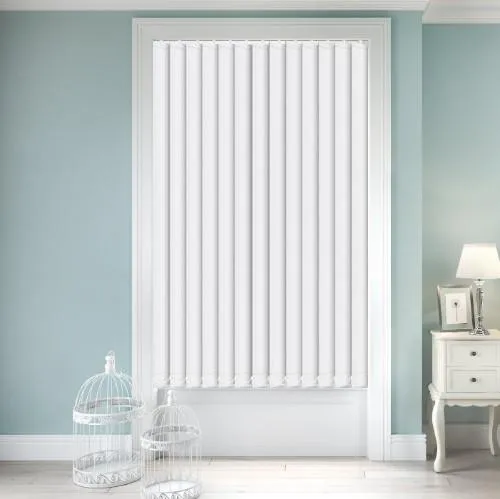 https://onlineblindz.co.uk/hub/blinds/vertical-blind/lunafern-white-vertical-blind-1.webp