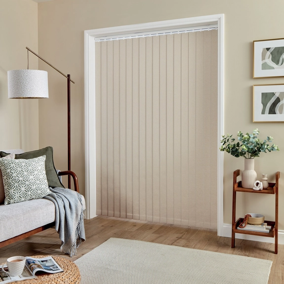https://onlineblindz.co.uk/hub/blinds/vertical-blind/oxford-blackout-sandstone-vertical-blind-2.webp
